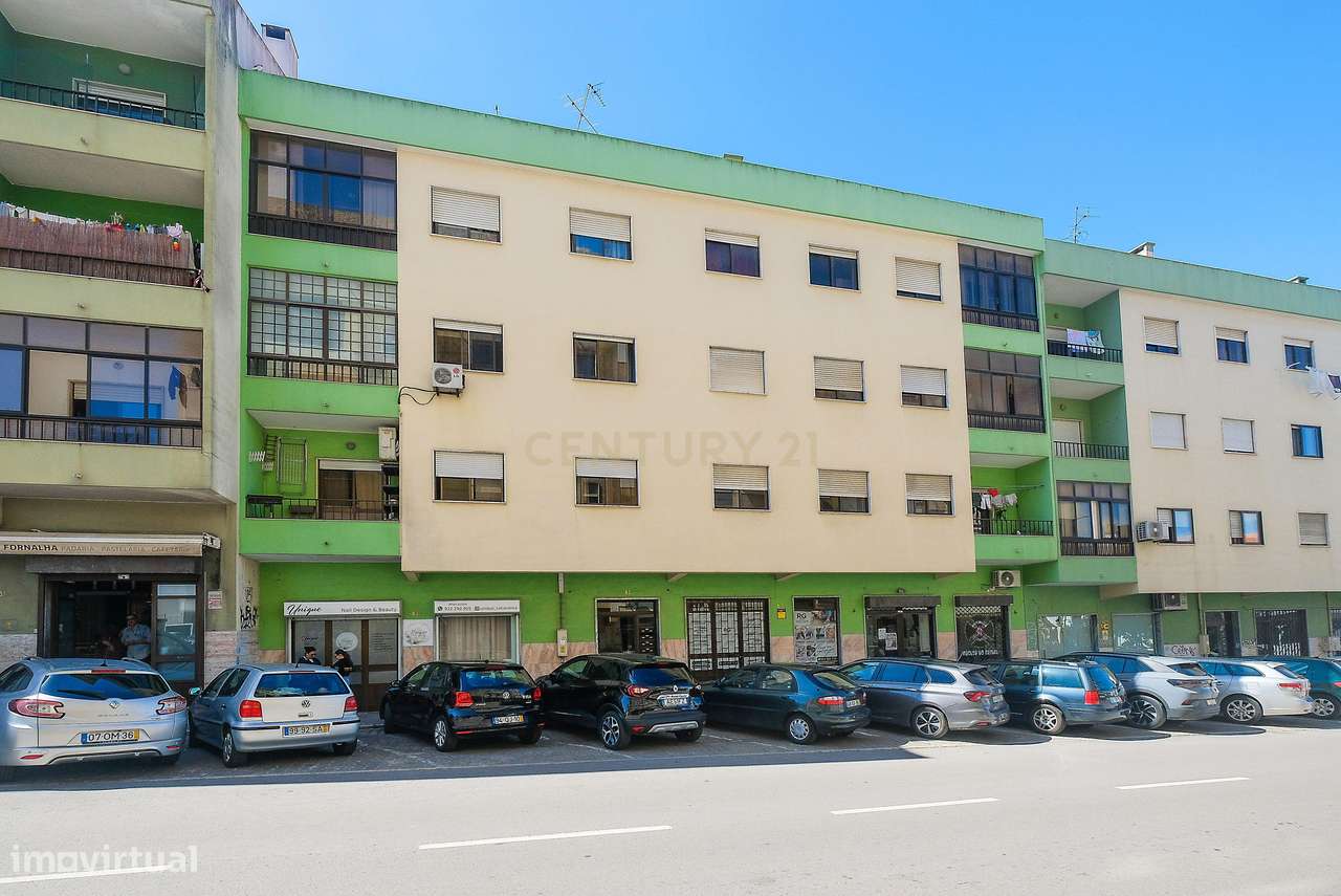 Apartamento T3 em Amora, Seixal - Vista para o Rio-28