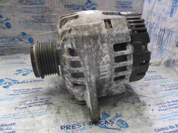 Alternador 8200054588   SG10B019    25424 RENAULT MEGANE 2002 1.9DCI - 4