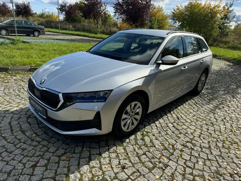 Skoda Octavia Salon Polska FV23%