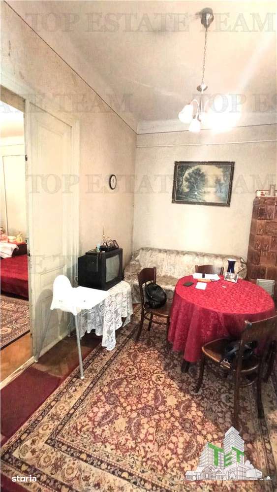 Casa de vanzare in zona Mantuleasa - Imagine principală: 3/20