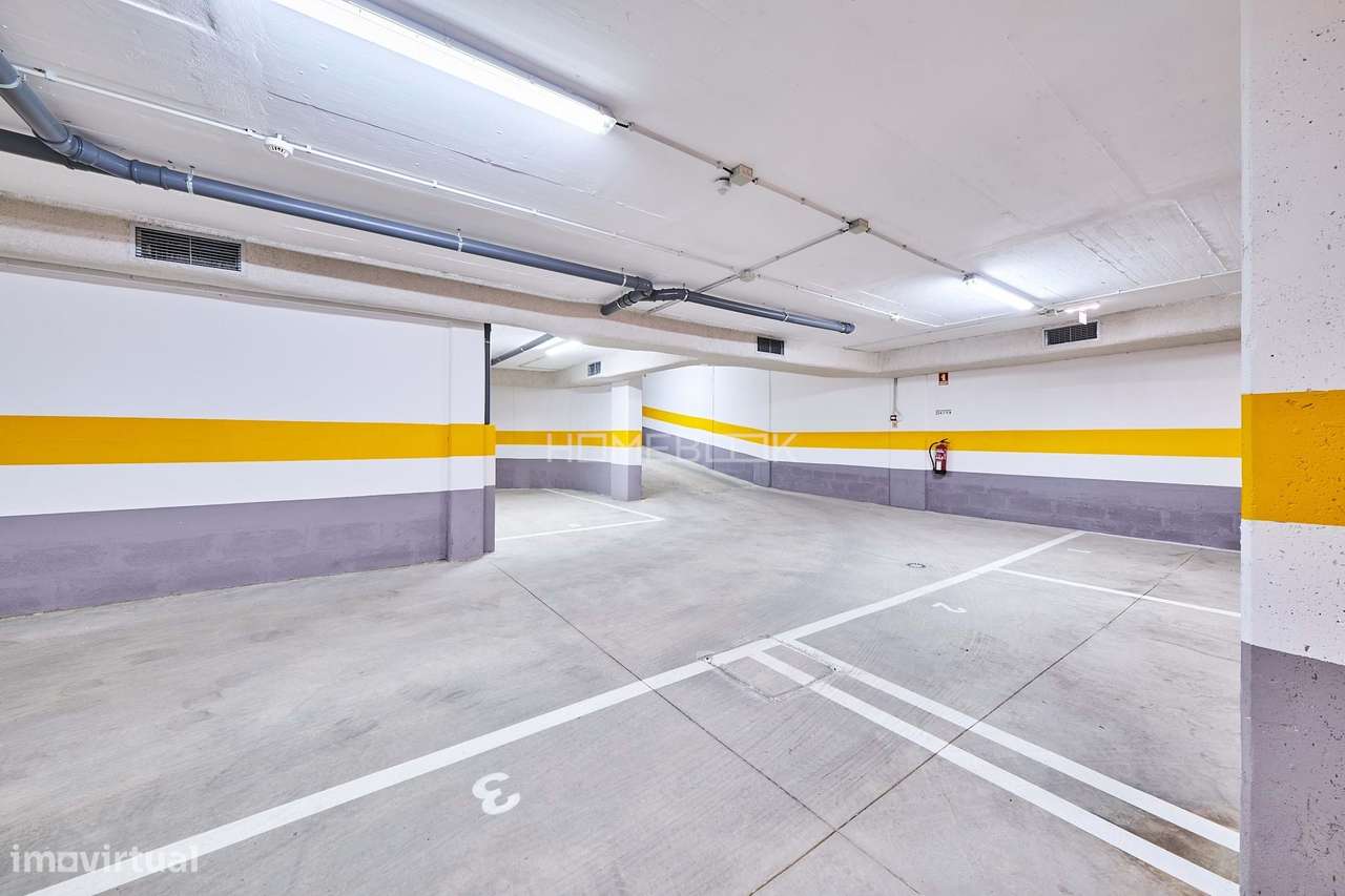T2 no Neudel: Conforto Moderno com Vida de Bairro à Porta-17