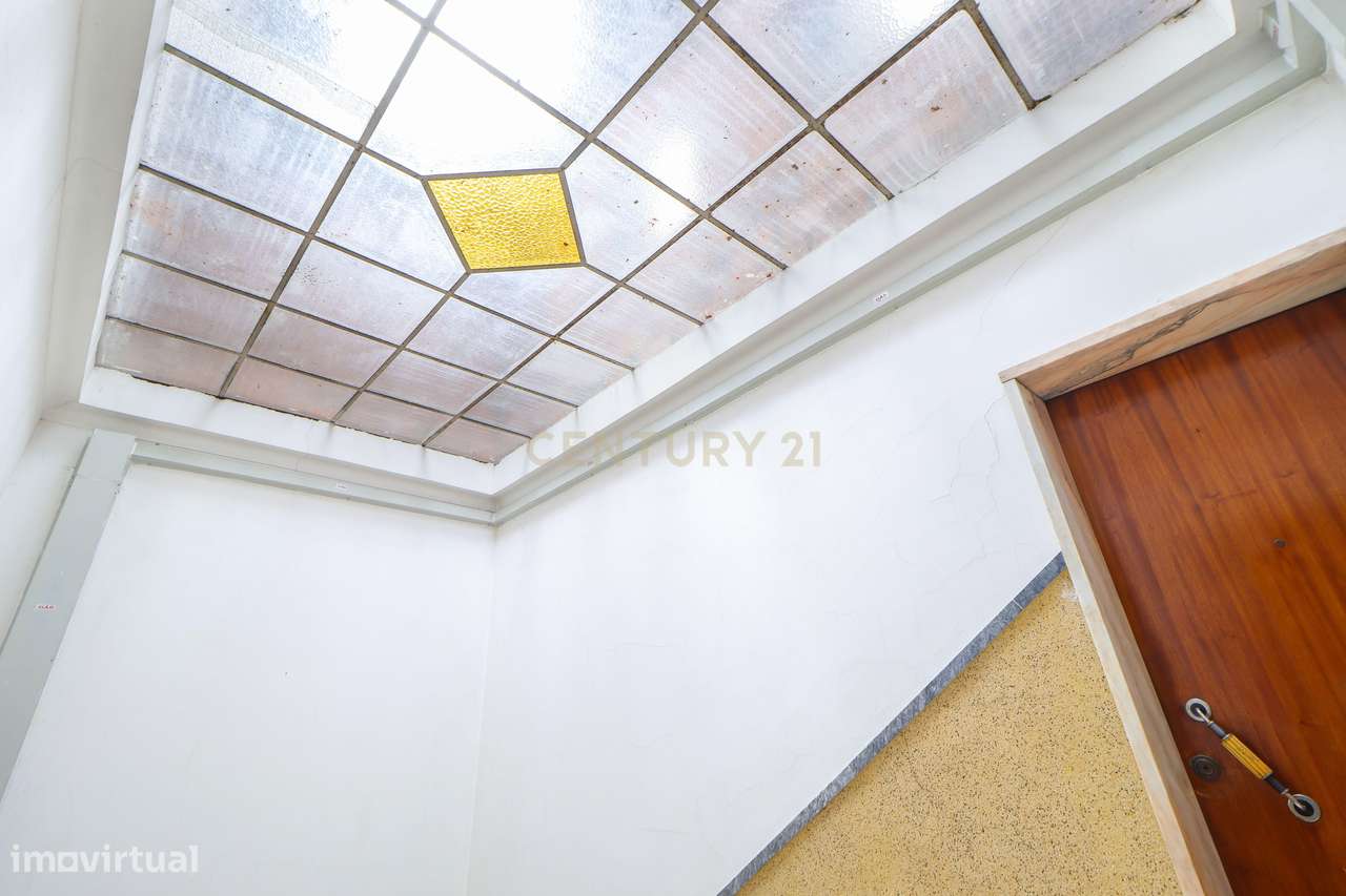 Apartamento T2 na Cruz de Pau - Amora - Seixal-25