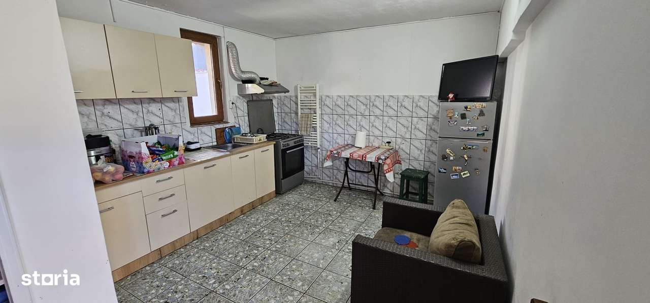 Casa B.C.A . Palas -Bratianu-11