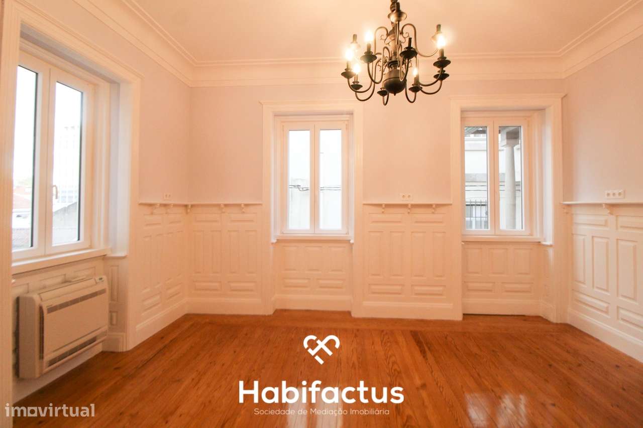 Andar Moradia T6 na Avenida Alberto Sampaio - Centro de Viseu - Grande imagem: 4/27