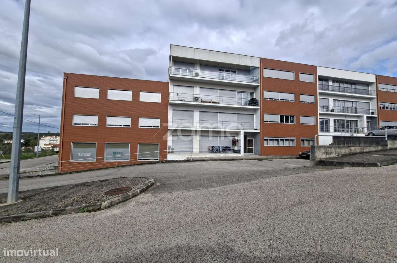 T3 com garagem na Vila de Arganil, para habitar - Grande imagem: 5/18