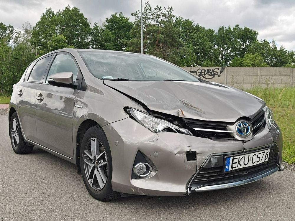 Toyota Auris II 2015