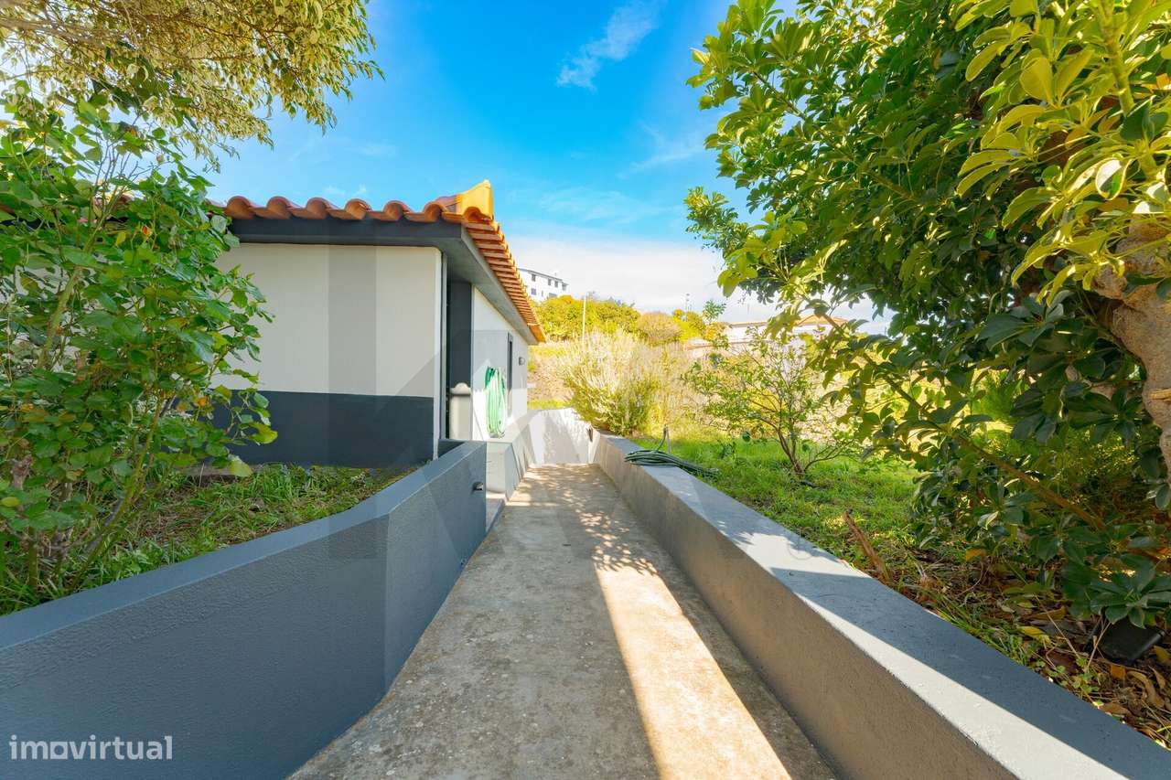 Moradia T3 com escritório, dois pisos e grande lote — Gaula, Santa Cru-34