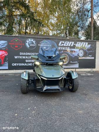 Can-Am Spyder - 3