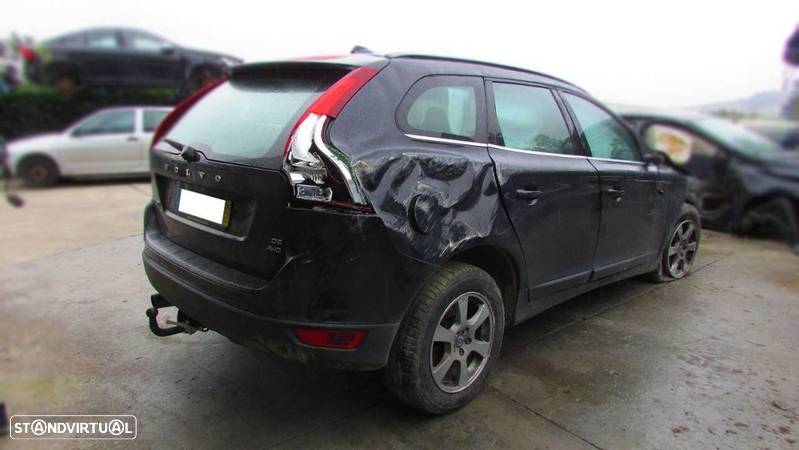 Volvo XC60 2.4 D5 (185CV) de 2009 - Peças Usadas (7069) - 3