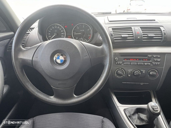 BMW 118 d - 12