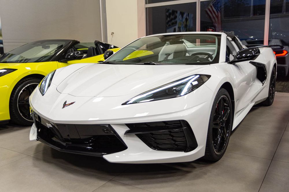 Chevrolet Corvette C8 2024