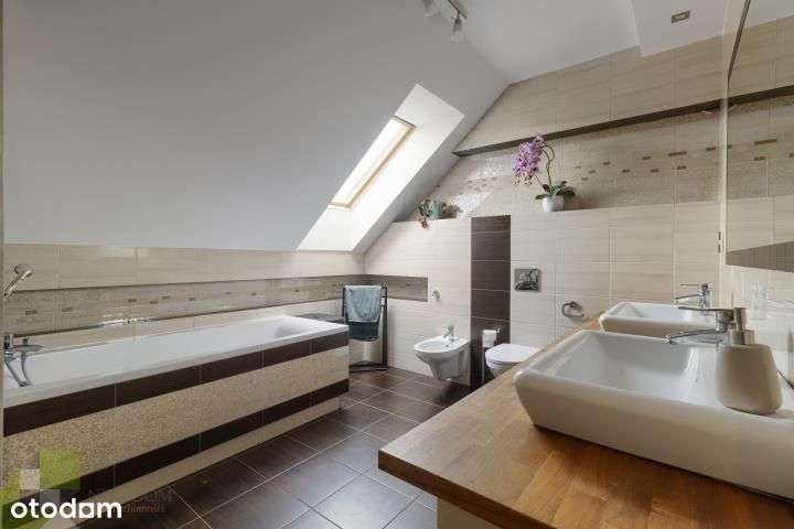 Dom 156m2 z ogrodem i fotowoltaiką blisko szkoły.-9