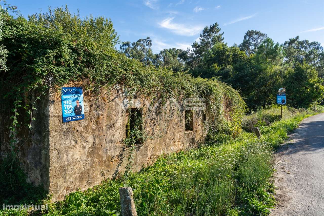 Investimento: Moradia para Restauro em Vila Verde - Vivas - Grande imagem: 4/19