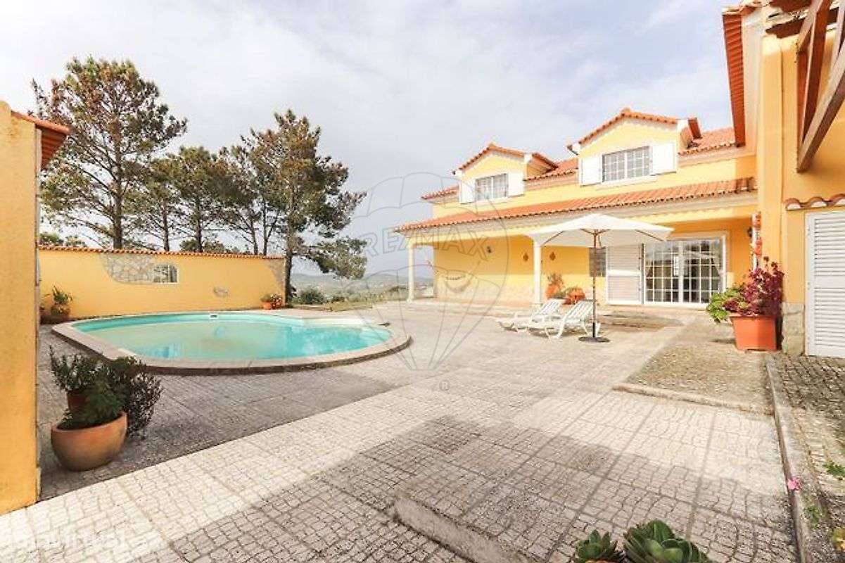 Moradia T4 para venda-6