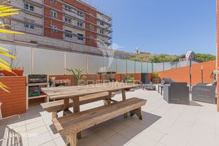Apartamento T3 com Terraço de 60 m² -  Serra de Carnaxide, Amadora.