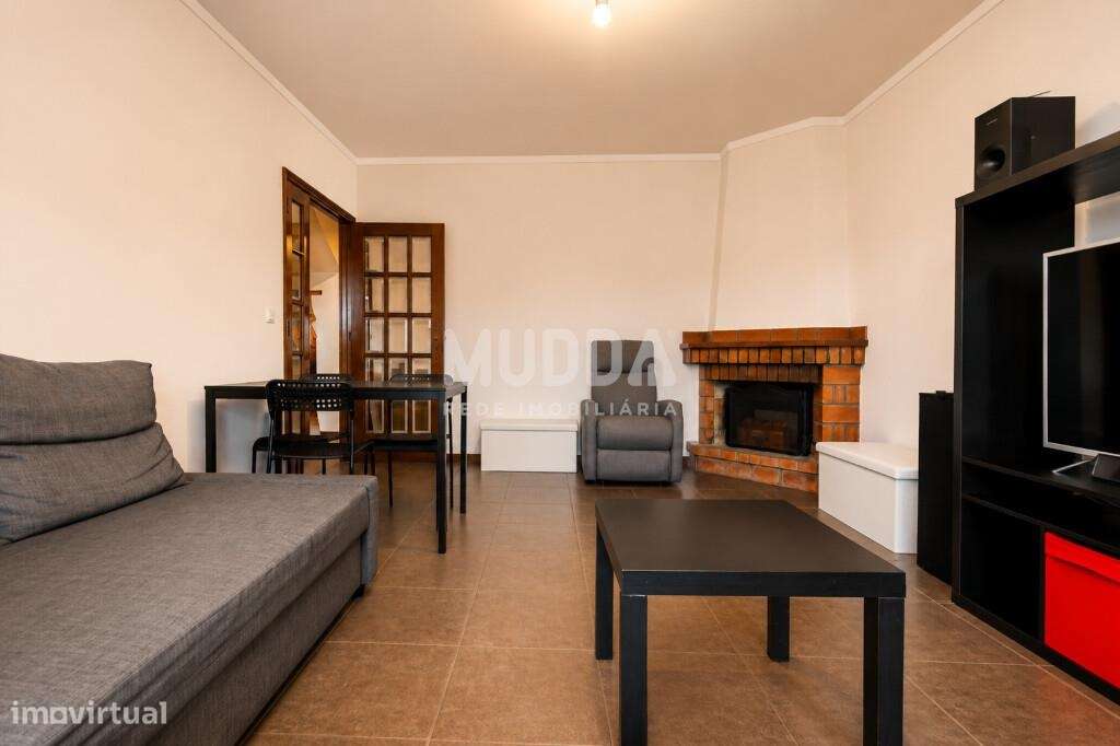 Apartamento T3 Duplex  no coração de Ovar – conforto, espaço e localiz-12