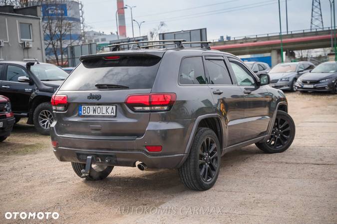 Jeep Grand Cherokee - 7