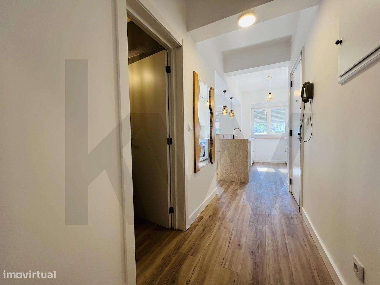 Apartamento totalmente renovado no centro do Montijo 1º andar-18