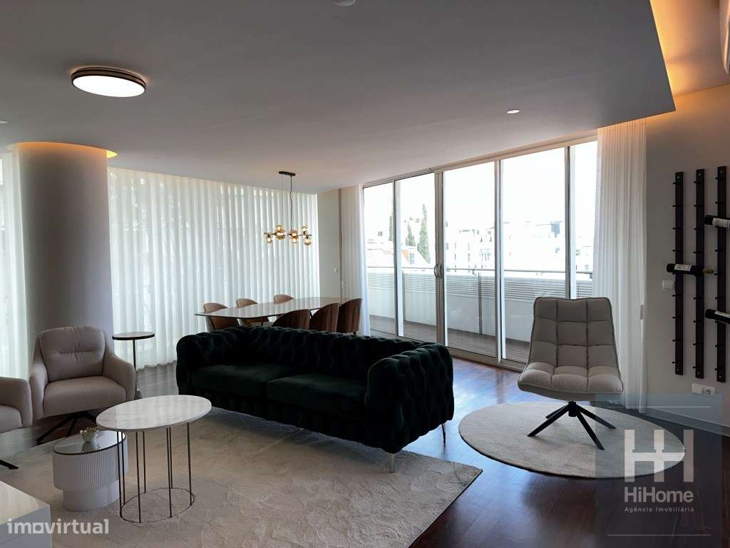 Apartamento T4 mobilado no Edificio Funchal Centrum-8