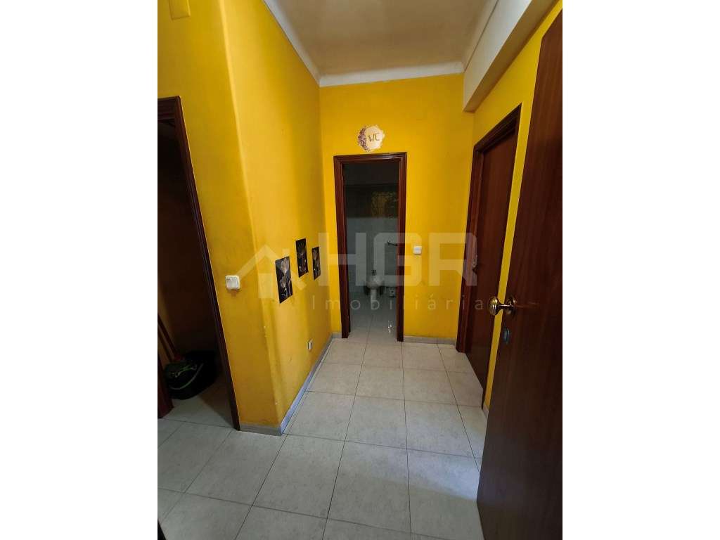 T2 | BOAS ÁREAS | 2 VARANDAS | LOCALIZAÇÃO CENTRAL | ALTO SEIXALINHO-5
