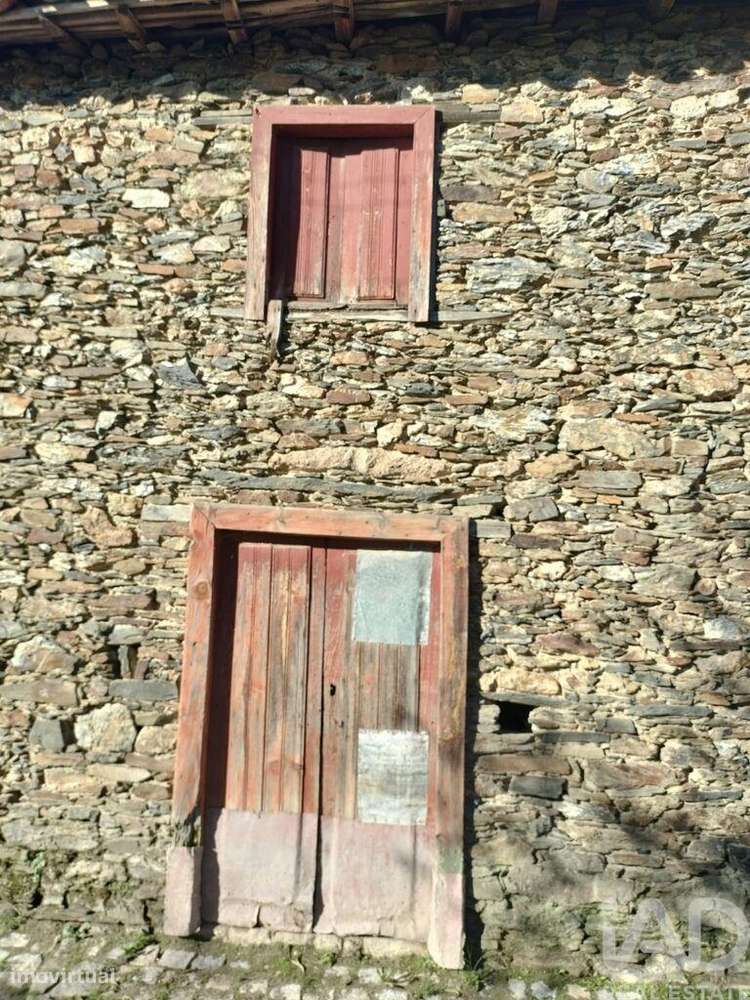 Casa / Villa T2 em Castelo Branco de 52,00 m2 - Grande imagem: 2/2