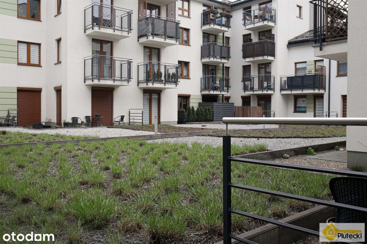 M2 z tarasem i balkonem|do wejścia|miejsce post.-12