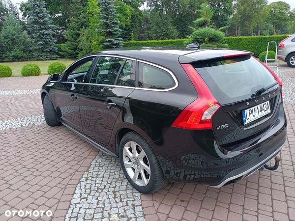 Volvo V60 D2 Momentum - 8