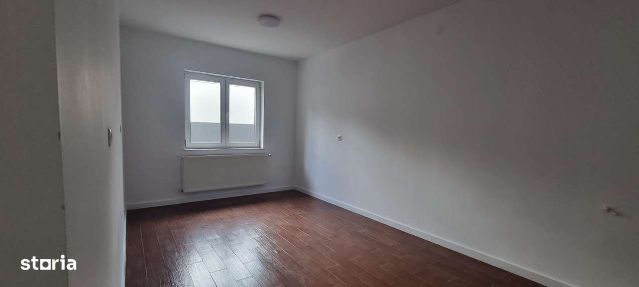 Inchiriez vila in Pitesti, pretabila clinica medicala, gradinita,after - Imagine principală: 4/19