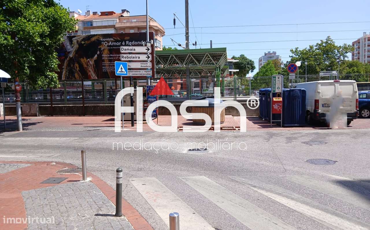 T1 Remodelado no centro da Amadora-20