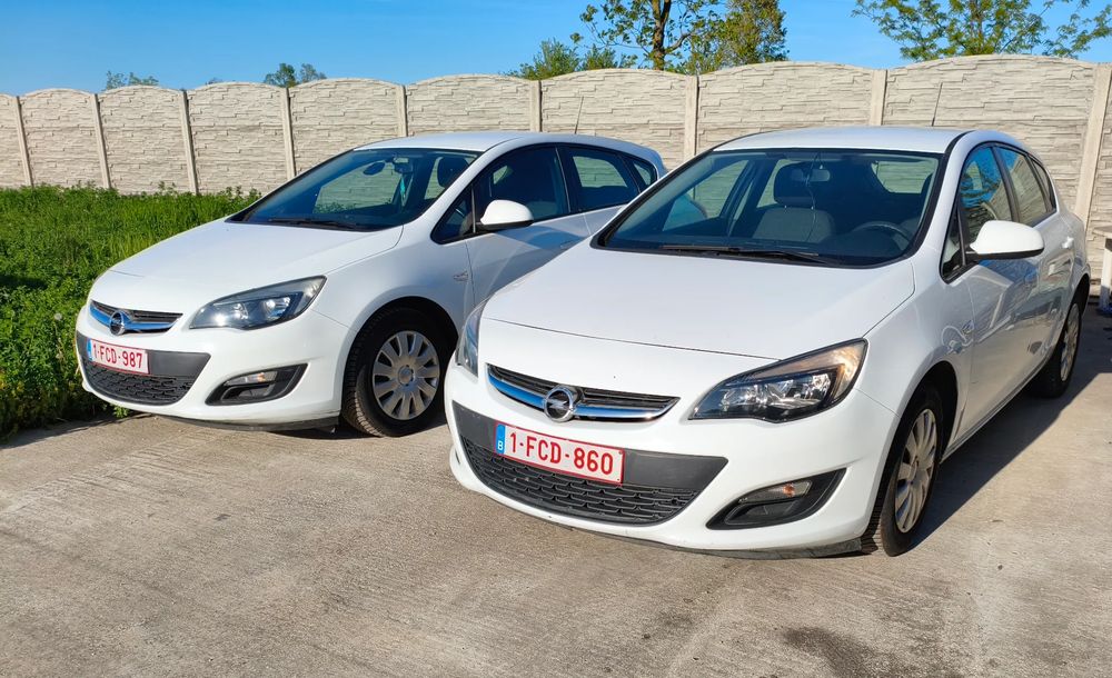 Opel Astra J [2009 - 2018] 1.6 Automatik Enjoy 2013