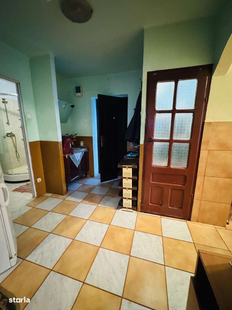 Apartament 2 canere la 5 minute de Arad - Imagine principală: 4/8
