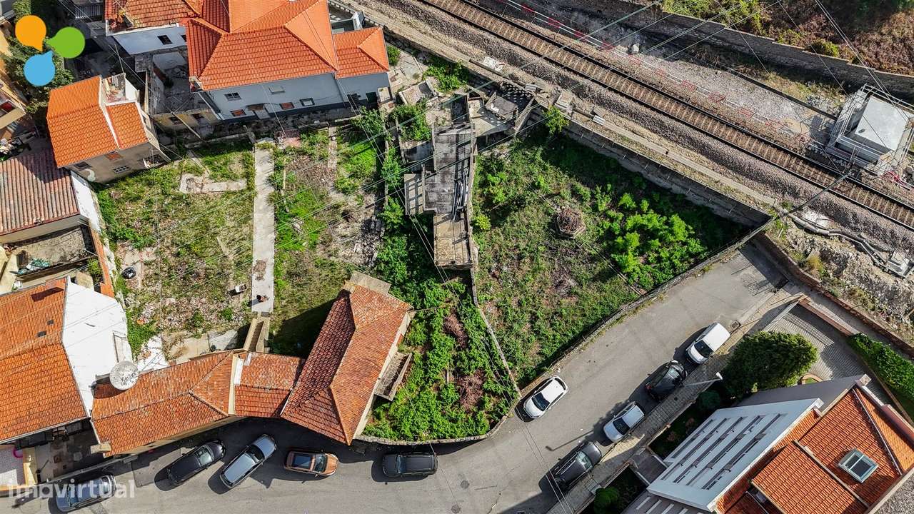 Moradia em Pedra para Recuperar com 630 m² de Terreno – Rio Tinto-17