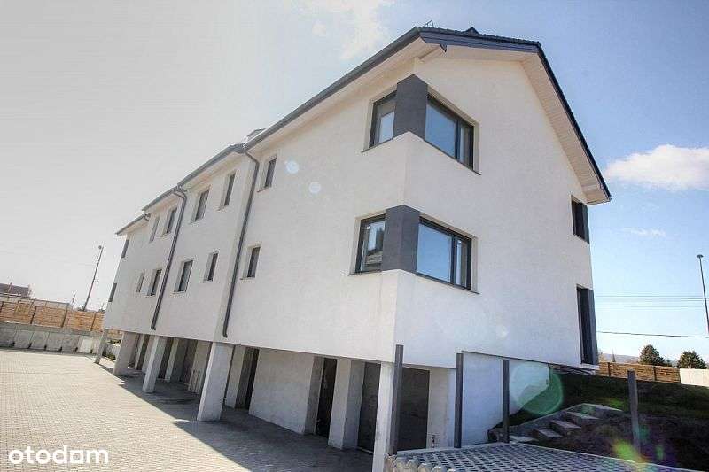 Dom z dużym ogródkiem oraz garażem, o pow. 145 m2-3