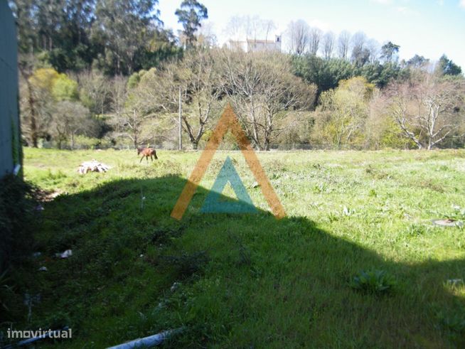 Terreno para construção de edifício rés do chão mais dois pisos mai...-6