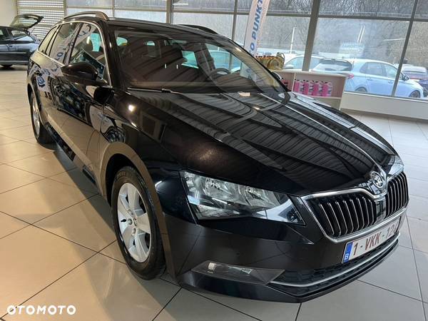 Skoda Superb 1.5 TSI Ambition - 4