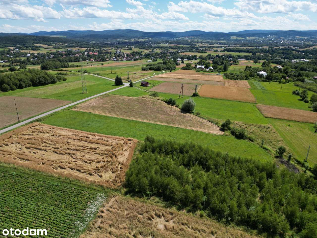 DZIAŁKA W SPOKOJNYM MIEJSCU Z ŁADNYM WIDOKIEM!!!-12