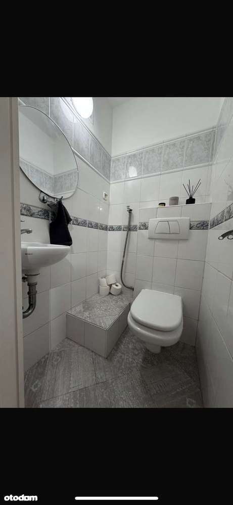 Przytulne mieszkanie 3 pokoje z ogródkiem blisko centrum i lotnisko-12