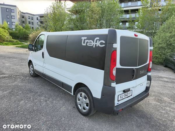 Renault Trafic - 9