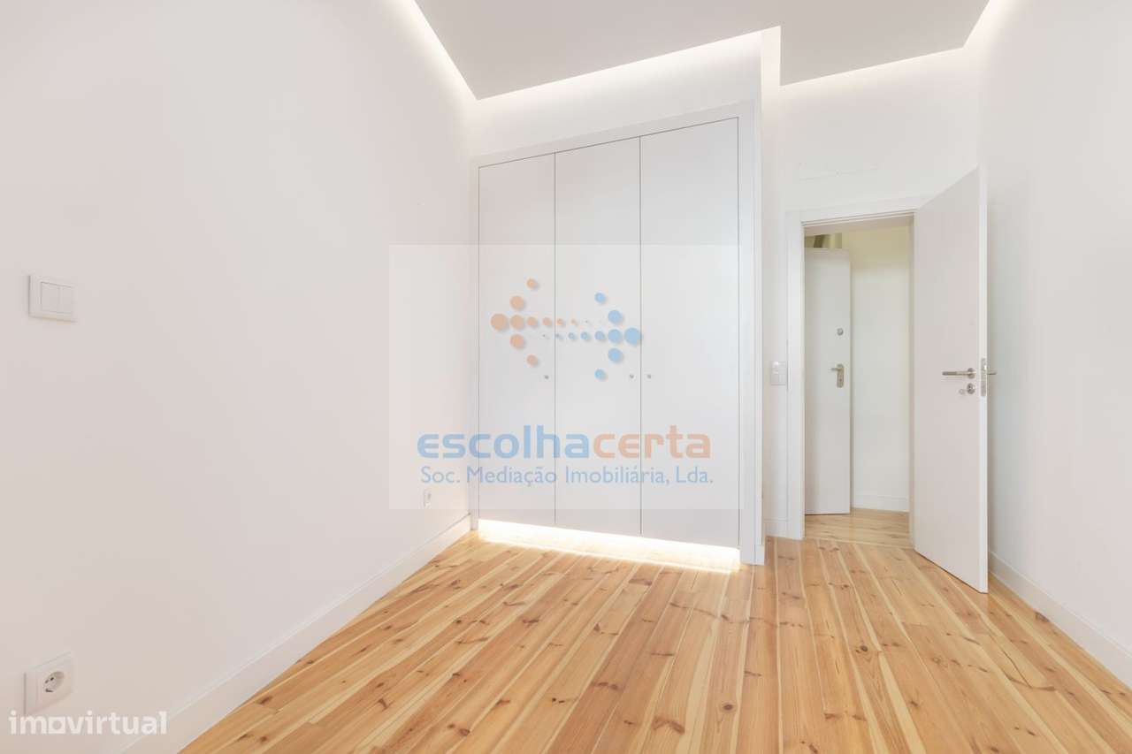 Apartamento T4 - Luxo e comodidade - Grande imagem: 4/33