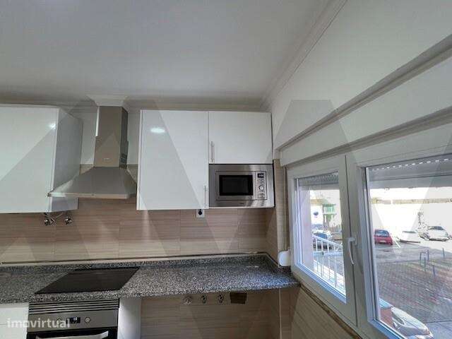 NOVA OPORTUNIDADE EM AMORA T2 Totalmente remodelado-14