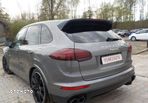 Porsche Cayenne - 13