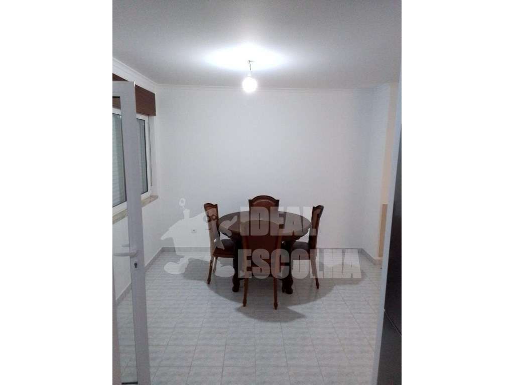 T3 ALCOENTRE 1200,00€ - Grande imagem: 2/14