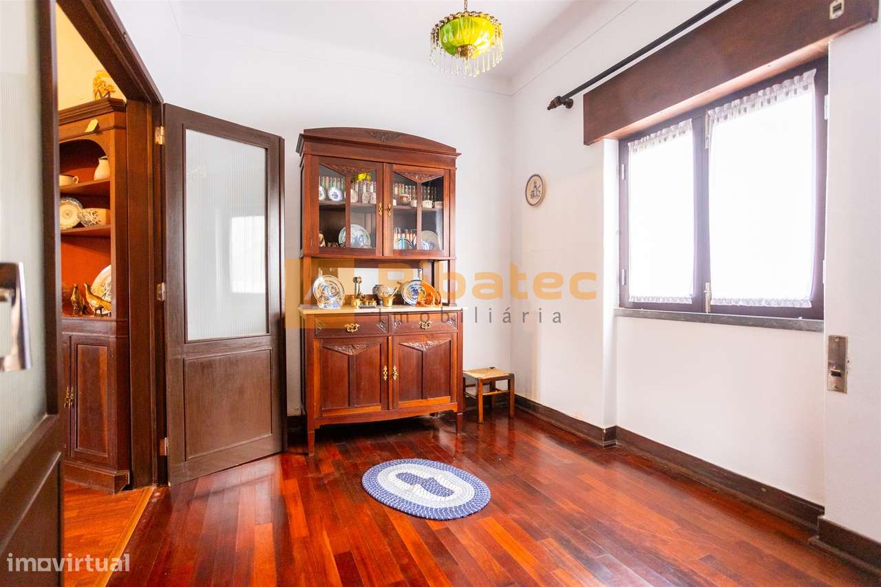 Excelente moradia na Vila de Coruche-7