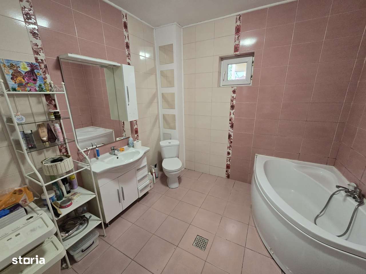 Casa in cart. 23 August, constructie 2012, supra. 250mp, mob/utilata.-16