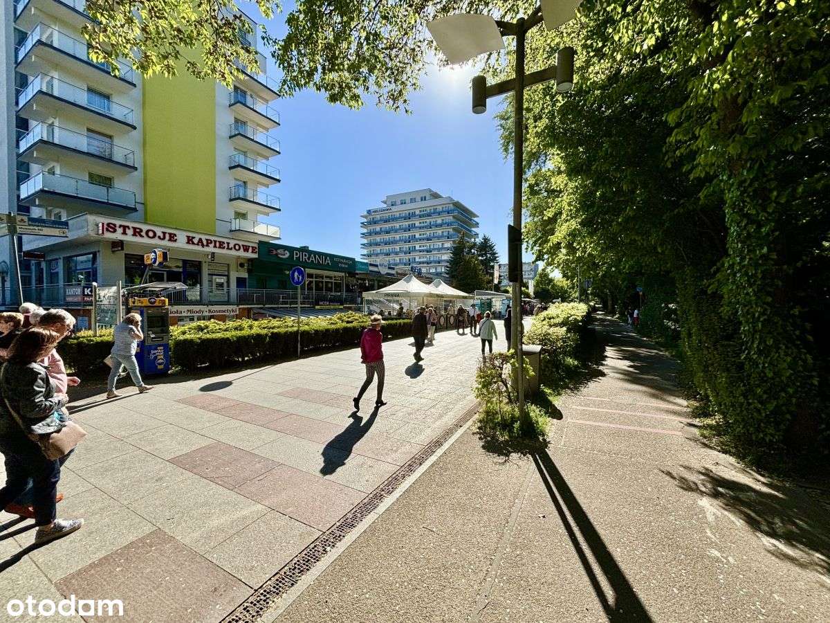 absolutnie wyjątkowa lokalizacja, obok plaża, morze, deptak i park-0