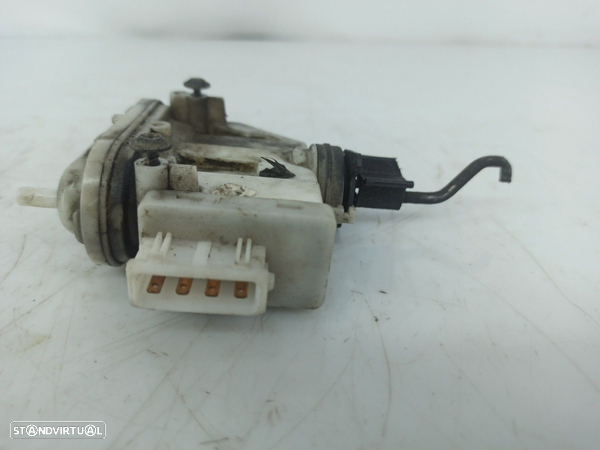 Motor De Fecho Central  Volkswagen Passat Variant (3A5, 35I) - 2