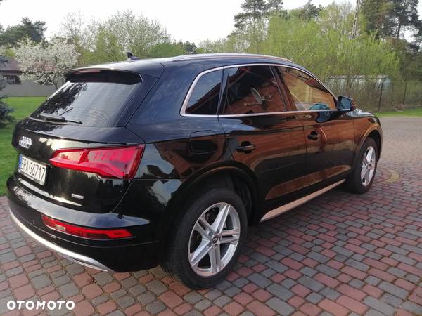 Audi Q5 2.0 TDI quattro S tronic sport - 4