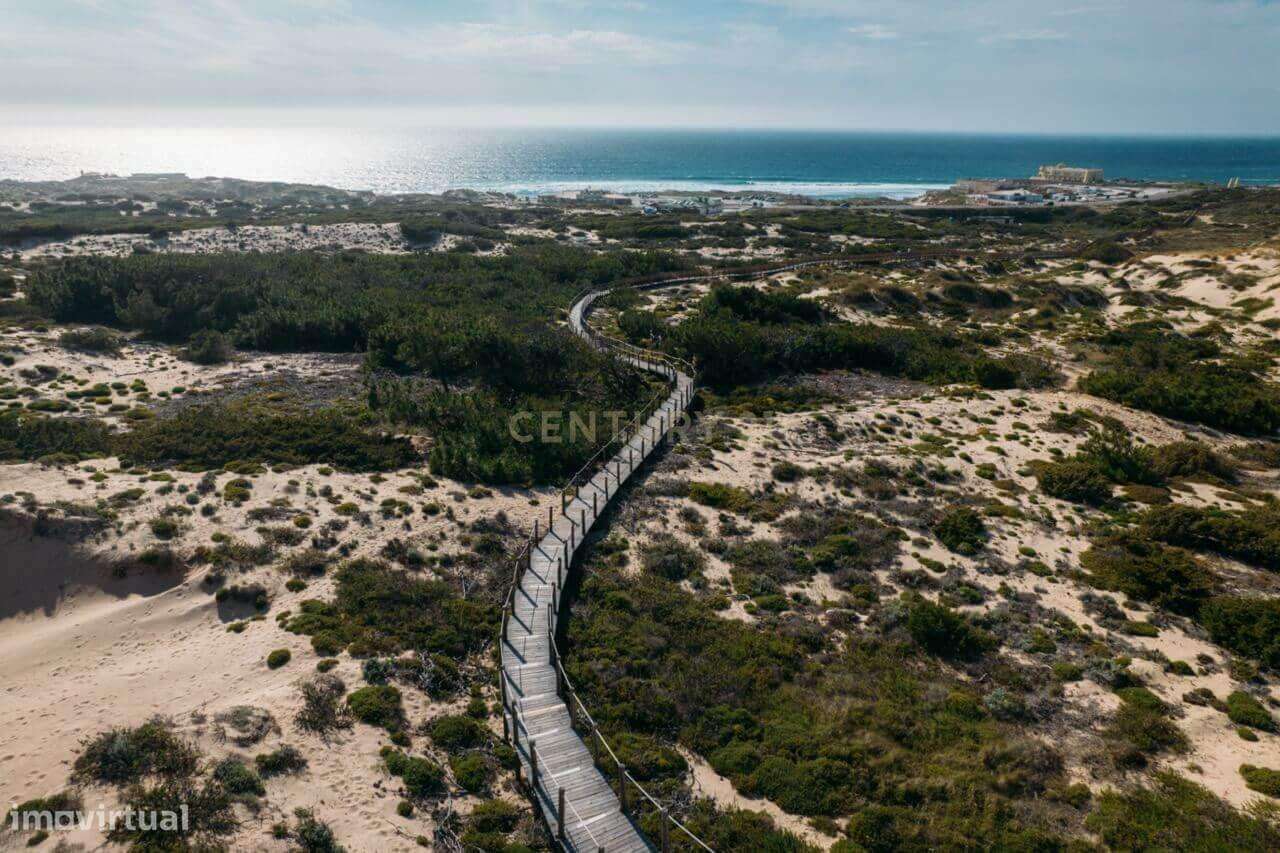 Moradia T3 Cascais venda | Jardim Privativo e Vista para o Parque Natu-40