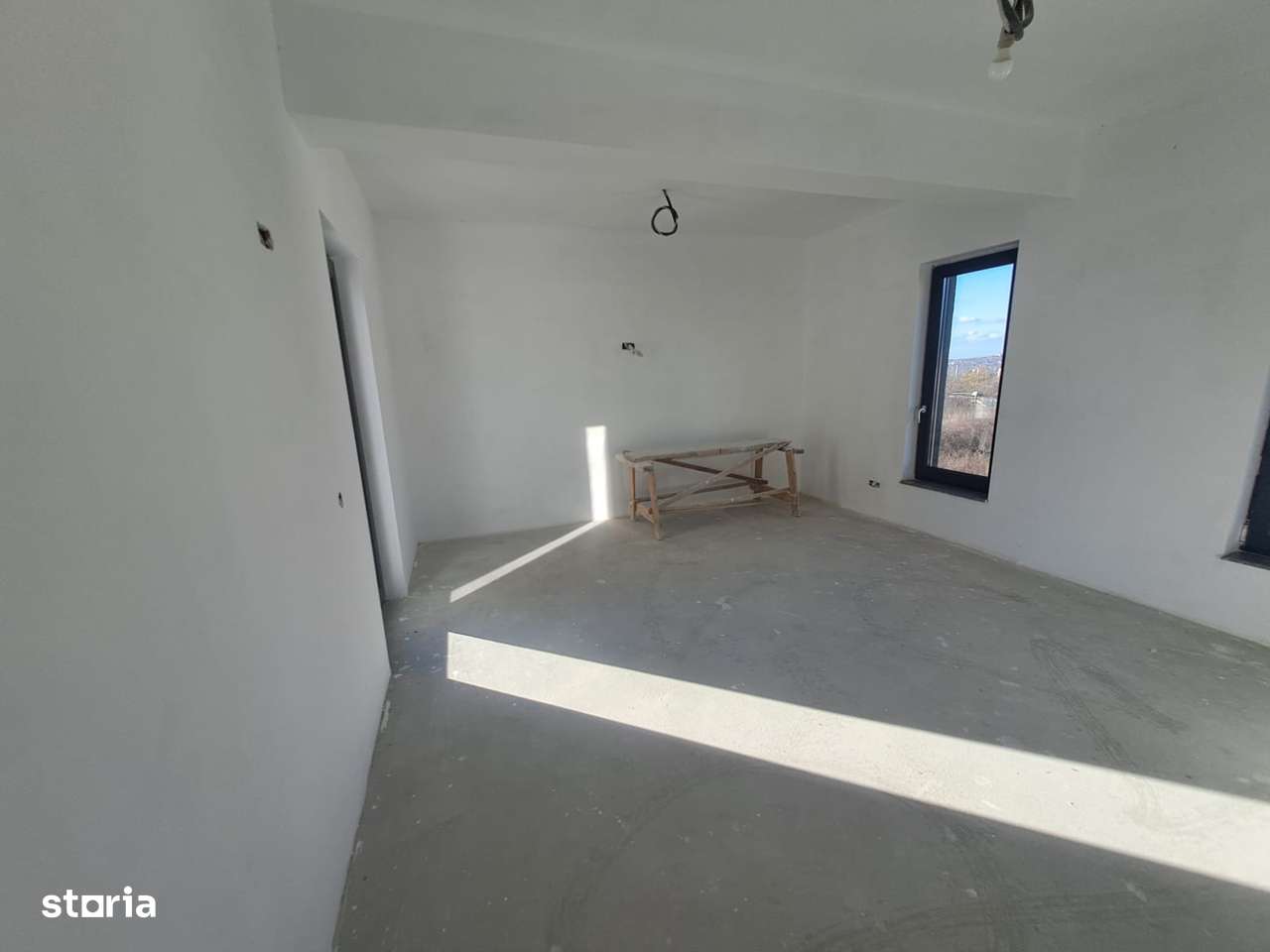 Casa 4 camere de lux in Hlincea, Iasi-15