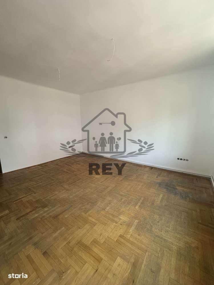Apartament 3 camere zona Parcul Sub Arin- B. Victoriei - Imagine principală: 5/14